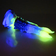 Load image into Gallery viewer, V2MCR88 Snark's Maw Small 0050 UV GITD