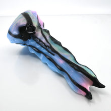 Load image into Gallery viewer, S2MBR59 Snark's Maw Small 0050 UV GITD