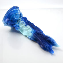 Load image into Gallery viewer, V2MBR58 Snark's Maw Small 0050 UV GITD