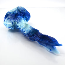 Load image into Gallery viewer, V2MBR58 Snark's Maw Small 0050 UV GITD