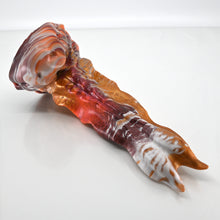 Load image into Gallery viewer, V2MBR57 Snark's Maw Small 0050 UV