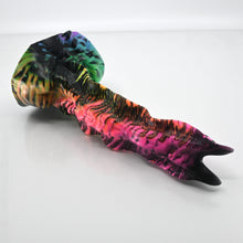 Load image into Gallery viewer, V2SBR56 Snark's Maw Small 0030 UV GITD