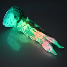 Load image into Gallery viewer, V2SBR56 Snark's Maw Small 0030 UV GITD