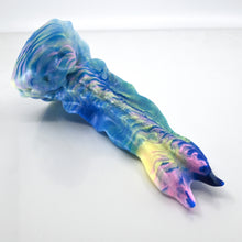 Load image into Gallery viewer, V2SBR55 Snark's Maw Small 0030 UV GITD