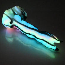 Load image into Gallery viewer, V3MBR67 Snark's Maw Medium 0050 UV GITD