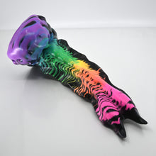 Load image into Gallery viewer, V3SBR63 Snark's Maw Medium 0030 UV GITD