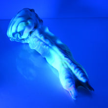 Load image into Gallery viewer, V3SBR62 Snark's Maw Medium 0030 UV GITD