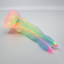 Load image into Gallery viewer, V2SBS83 Snark's Maw Small 0030 UV GITD