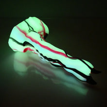 Load image into Gallery viewer, V2MBS82 Snark's Maw Small 0050 UV GITD