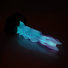 Load image into Gallery viewer, V2SBS80 Snark's Maw Small 0030 UV GITD
