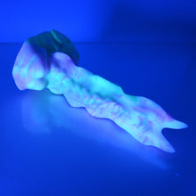 Load image into Gallery viewer, V3MBS89 Snark's Maw Medium 0050 UV GITD