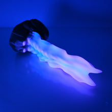 Load image into Gallery viewer, V3SBS88 Snark's Maw Medium 0030 UV GITD