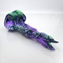 Load image into Gallery viewer, V3MBS86 Snark's Maw Medium 0050 UV GITD