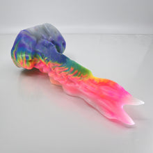 Load image into Gallery viewer, V3SBS85 Snark's Maw Medium 0030 UV GITD