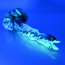 Load image into Gallery viewer, V2MBT87 Snark's Maw Small 0050 UV GITD