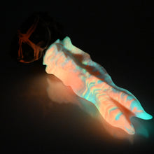 Load image into Gallery viewer, V2SBT93 Snark's Maw Small 0030 UV GITD