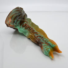 Load image into Gallery viewer, V2MBT92 Snark's Maw Small 0050 UV GITD