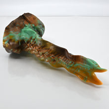 Load image into Gallery viewer, V2MBT92 Snark's Maw Small 0050 UV GITD