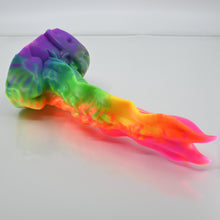 Load image into Gallery viewer, V2MBT91 Snark's Maw Small 0050 UV GITD