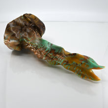 Load image into Gallery viewer, V3MBT96 Snark's Maw Medium 0050 UV GITD