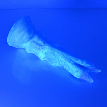 Load image into Gallery viewer, V1TBU06 Snark's Maw Mini NC 0031 UV *FLOP*