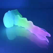 Load image into Gallery viewer, V2TBU05 Snark's Maw Small NC 0031 UV