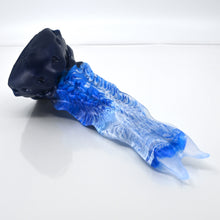 Load image into Gallery viewer, V2TBU03 Snark's Maw Small NC 0031 UV