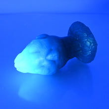 Load image into Gallery viewer, F3TCU83 Dragonfruit Plug Medium NC 0031 UV