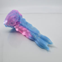 Load image into Gallery viewer, V2SBV33 Snark's Maw Small 0030 UV GITD