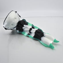 Load image into Gallery viewer, V3MBV31 Snark's Maw Medium 0050 UV GITD