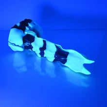 Load image into Gallery viewer, V3MBV31 Snark's Maw Medium 0050 UV GITD