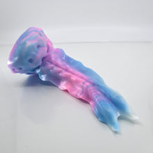 Load image into Gallery viewer, V3SBV42 Snark's Maw Medium 0030 UV GITD