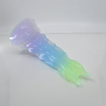 Load image into Gallery viewer, V3NBV48 Snark's Maw Medium NC 0045 UV