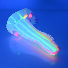 Load image into Gallery viewer, S2NBV03 Snark Small NC 0045 UV GITD