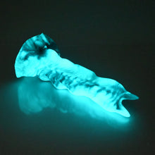 Load image into Gallery viewer, V2SBW71 Snark's Maw Small 0030 UV GITD