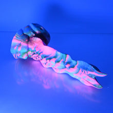 Load image into Gallery viewer, V2MBW70 Snark's Maw Small 0050 UV GITD
