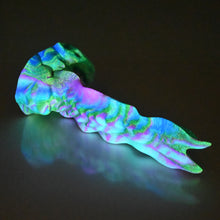 Load image into Gallery viewer, V2MBW70 Snark's Maw Small 0050 UV GITD