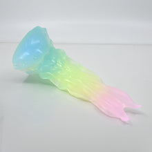 Load image into Gallery viewer, V2TBW77 Snark's Maw Small NC 0031 UV