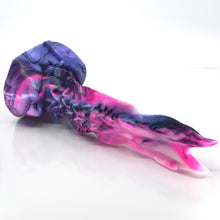 Load image into Gallery viewer, V3MBW62 Snark's Maw Medium 0050 UV GITD