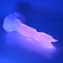 Load image into Gallery viewer, V3NBW64 Snark's Maw Medium NC 0045 UV