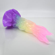 Load image into Gallery viewer, V4TBW86 Snark's Maw Large NC 0031 UV GITD
