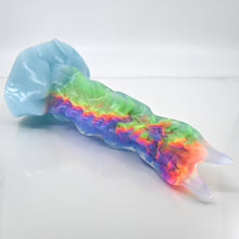Load image into Gallery viewer, V4TBW90 Snark's Maw Large NC 0031 UV GITD