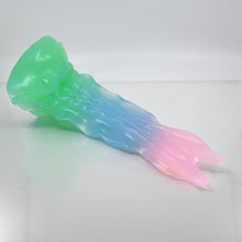 Load image into Gallery viewer, V4NBW89 Snark's Maw Large NC 0045 UV