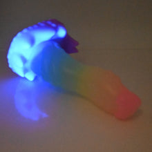 Load image into Gallery viewer, S4TBW34 Snark Large NC 0031 UV GITD