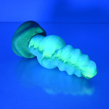 Load image into Gallery viewer, P2TBW30 Pluto Small NC 0031 UV GITD