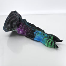 Load image into Gallery viewer, V2SBY67 Snark's Maw Small 0030 UV GITD