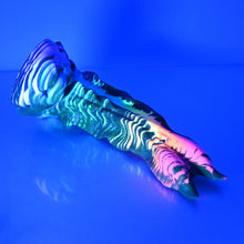 Load image into Gallery viewer, V3SBY83 Snark's Maw Medium 0030 UV GITD