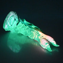 Load image into Gallery viewer, V3SBY83 Snark's Maw Medium 0030 UV GITD
