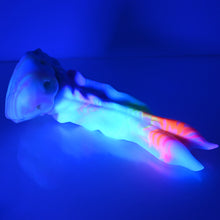 Load image into Gallery viewer, V3SBY86 Snark's Maw Medium 0030 UV GITD