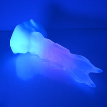Load image into Gallery viewer, V3TBY88 Snark's Maw Medium NC 0031 UV GITD